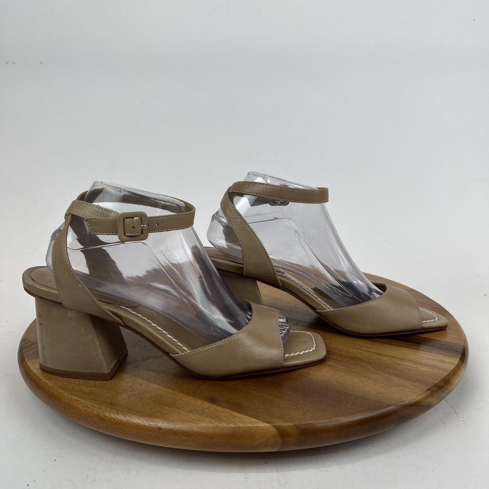 New Womens Bernardo Nyack Beige‎ Leather Ankle Strap Heeled Sandals Size 9.5 M